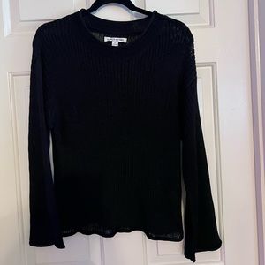 Elizabeth and James lightweight black cropped sweater, size medium